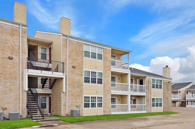 2750 Holly Hall Street 1917, Houston, TX 77054