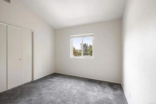 694 Ascot Drive, Vista, CA 92083