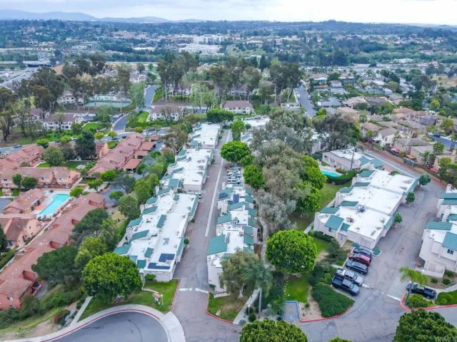 694 Ascot Drive, Vista, CA 92083