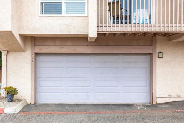 694 Ascot Drive, Vista, CA 92083