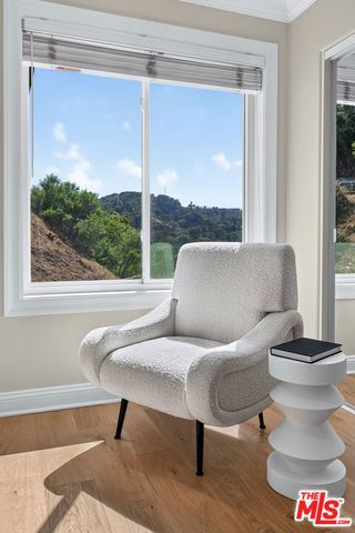 8045 Bulwer Drive, Los Angeles, CA 90046