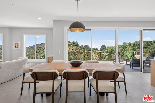 8045 Bulwer Drive, Los Angeles, CA 90046