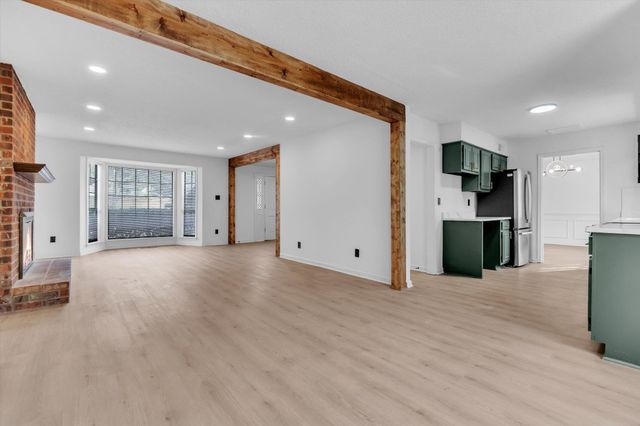 2999 WOFFINGTON LN, Germantown, TN 38138