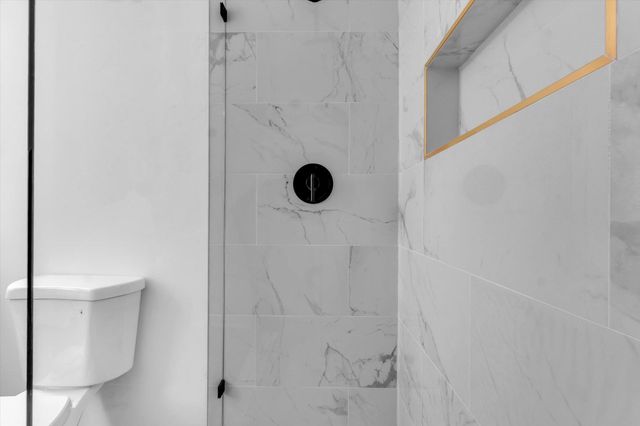 2999 WOFFINGTON LN, Germantown, TN 38138