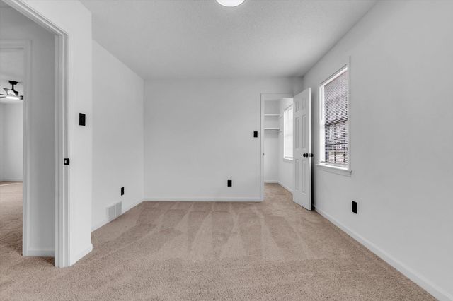 2999 WOFFINGTON LN, Germantown, TN 38138