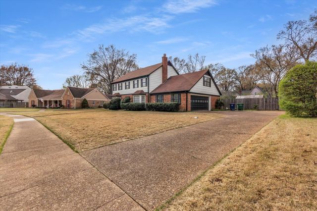 2999 WOFFINGTON LN, Germantown, TN 38138