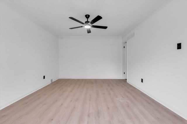 2999 WOFFINGTON LN, Germantown, TN 38138