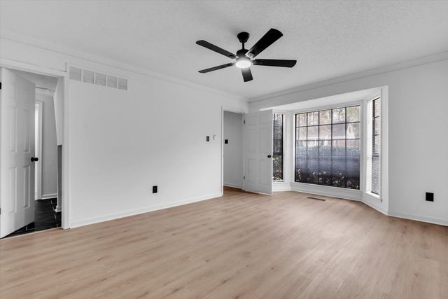 2999 WOFFINGTON LN, Germantown, TN 38138