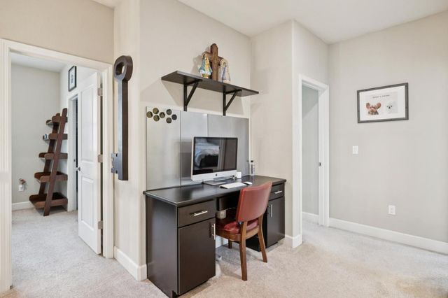 100 Crestview Circle, Daly City, CA 94015