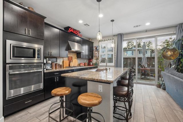 100 Crestview Circle, Daly City, CA 94015