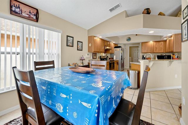 816 KNIGHTSBRIDGE CIRCLE, Davenport, FL 33896