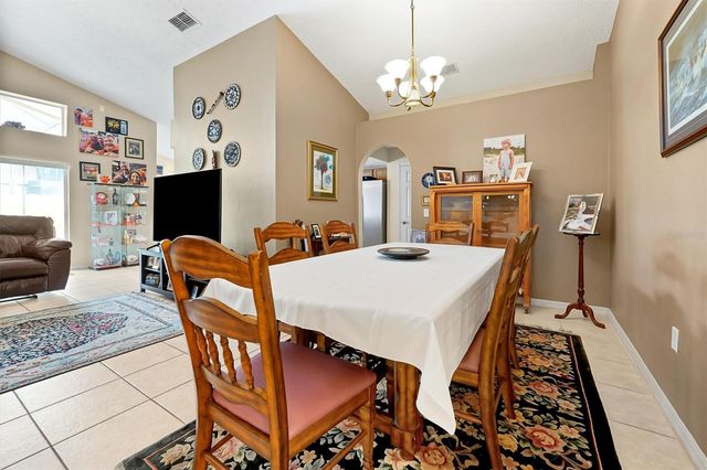 816 KNIGHTSBRIDGE CIRCLE, Davenport, FL 33896