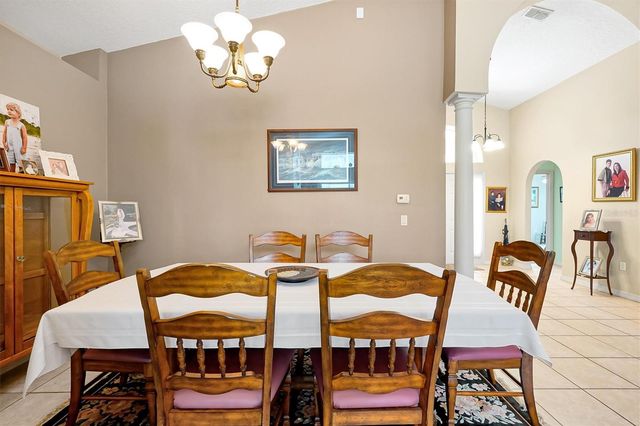 816 KNIGHTSBRIDGE CIRCLE, Davenport, FL 33896