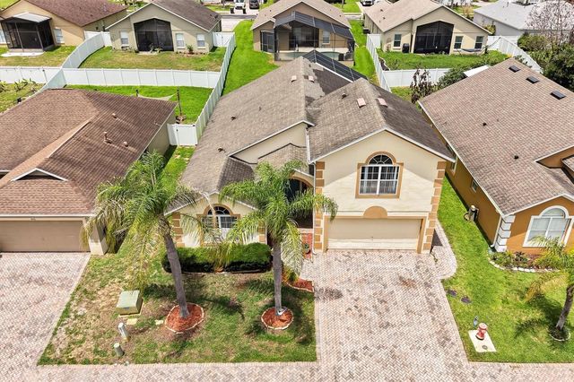 816 KNIGHTSBRIDGE CIRCLE, Davenport, FL 33896