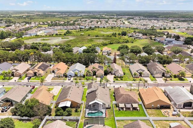 816 KNIGHTSBRIDGE CIRCLE, Davenport, FL 33896
