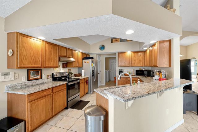 816 KNIGHTSBRIDGE CIRCLE, Davenport, FL 33896