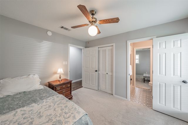 2872 winterhaven, Hurst, TX 76054