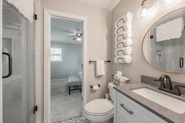 2872 winterhaven, Hurst, TX 76054