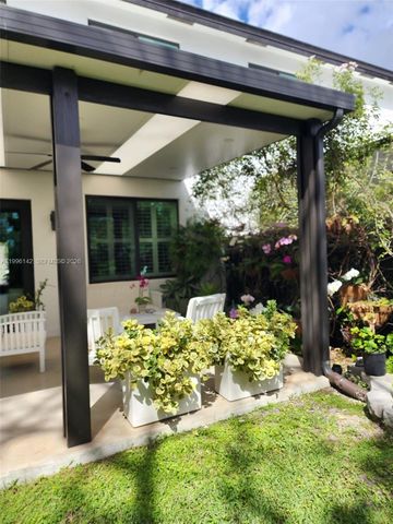 1411 SW 66th Ave B, West Miami, FL 33144