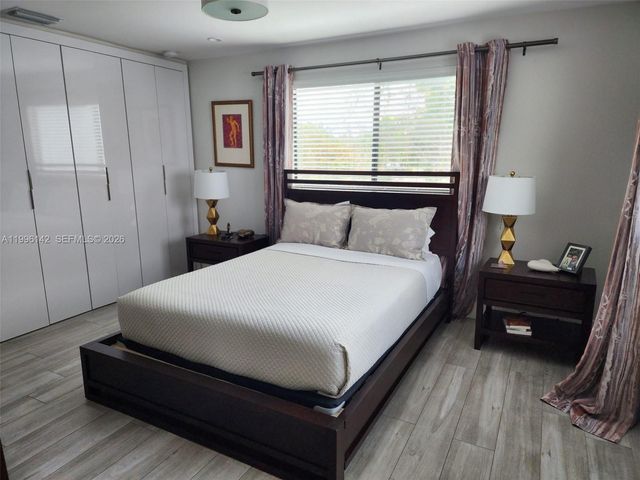 1411 SW 66th Ave B, West Miami, FL 33144