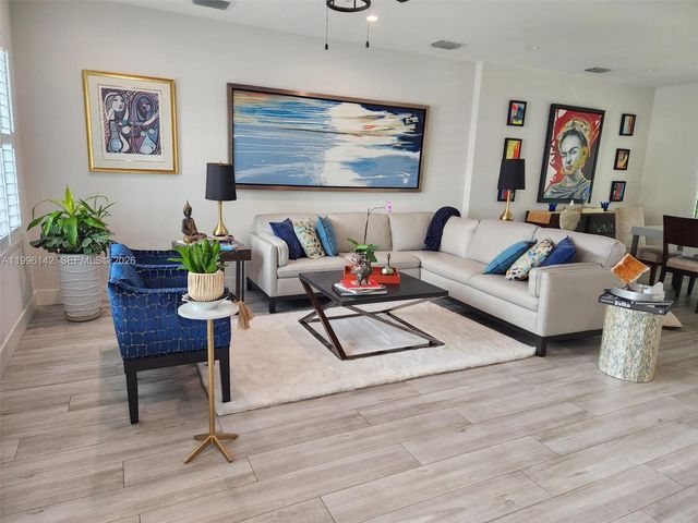 1411 SW 66th Ave B, West Miami, FL 33144