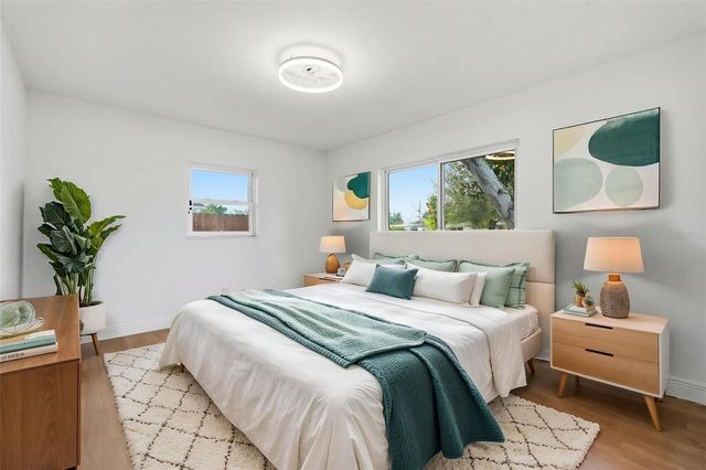 5347 30TH AVENUE N, St Petersburg, FL 33710