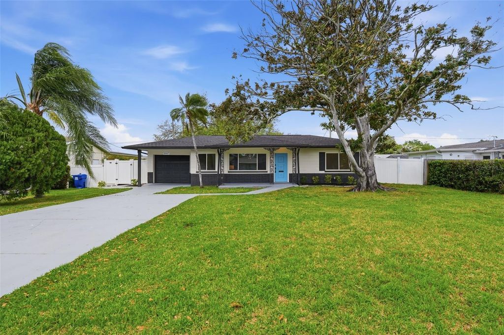 5347 30TH AVENUE N, St Petersburg, FL 33710