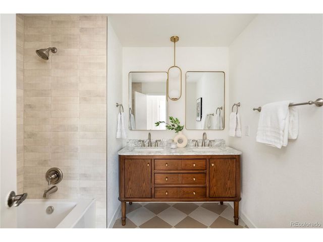 11500 W 76th Way, Arvada, CO 80005