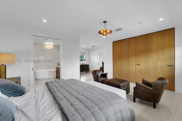 287 Palm Ave, Miami Beach, FL 33139