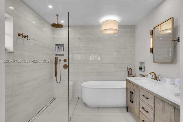 287 Palm Ave, Miami Beach, FL 33139