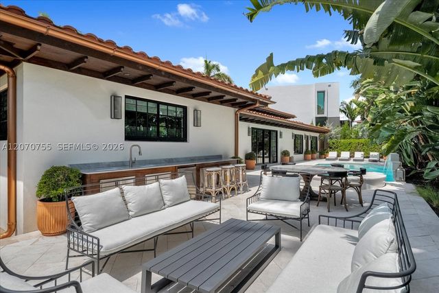 287 Palm Ave, Miami Beach, FL 33139