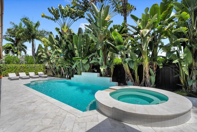 287 Palm Ave, Miami Beach, FL 33139