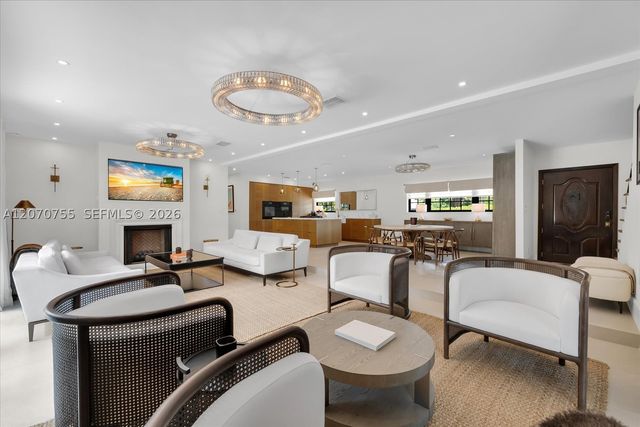 287 Palm Ave, Miami Beach, FL 33139