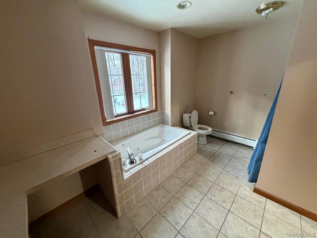 535 Creek Road, Poughkeepsie, NY 12601