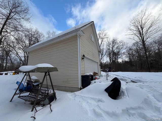 535 Creek Road, Poughkeepsie, NY 12601