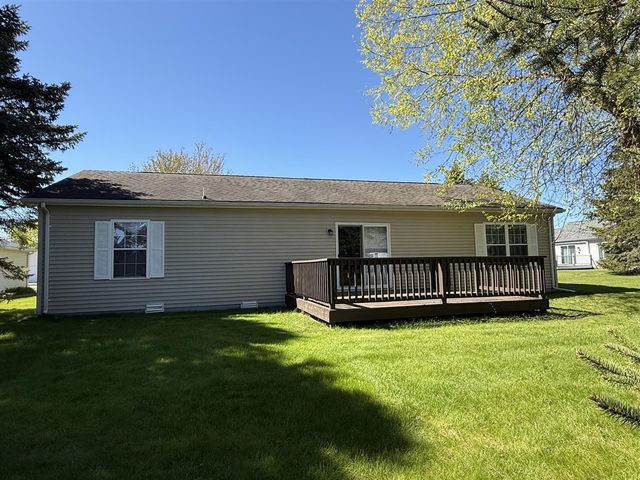10356 Shipyard Row, Canadian Lakes, MI 49346