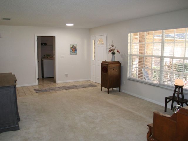 130 WOOD RIDGE TRAIL, Sanford, FL 32771