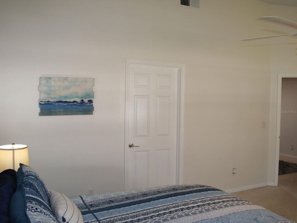 Image 13 of property listing at 130 WOOD RIDGE TRAIL, Sanford, FL 32771