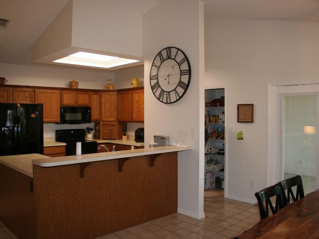 Image 20 of property listing at 130 WOOD RIDGE TRAIL, Sanford, FL 32771