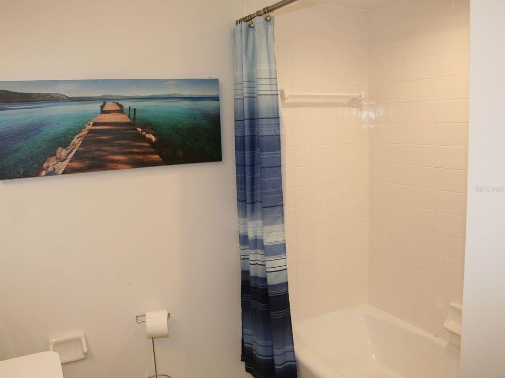 Image 32 of property listing at 130 WOOD RIDGE TRAIL, Sanford, FL 32771