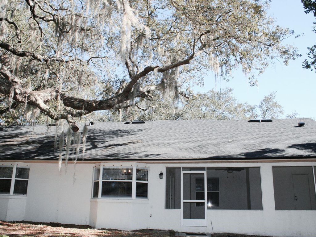 Image 40 of property listing at 130 WOOD RIDGE TRAIL, Sanford, FL 32771