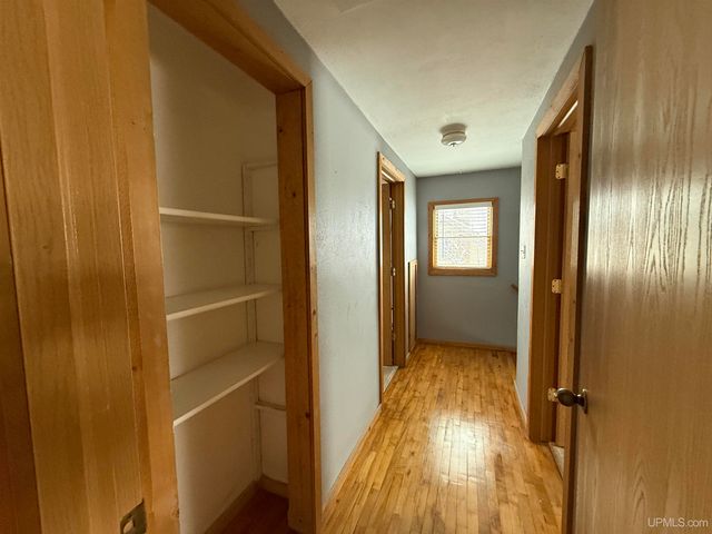 720 Hill Street, Ironwood, MI 49938