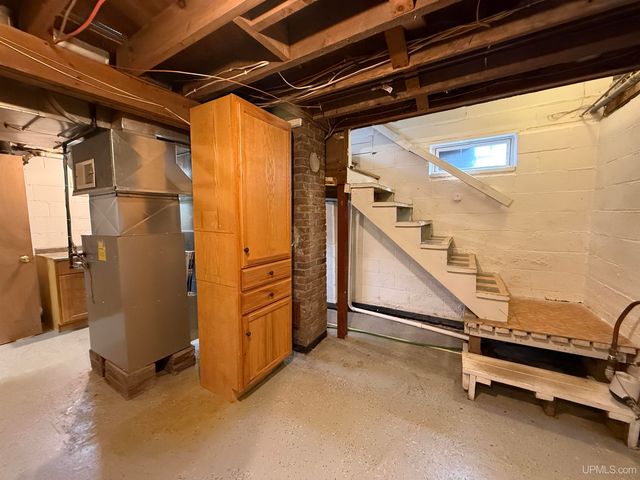 720 Hill Street, Ironwood, MI 49938