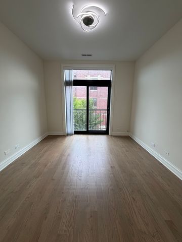 1701 W Chicago Avenue 3, Chicago, IL 60622