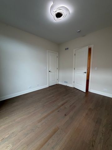 1701 W Chicago Avenue 3, Chicago, IL 60622