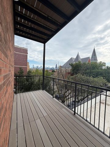 1701 W Chicago Avenue 3, Chicago, IL 60622