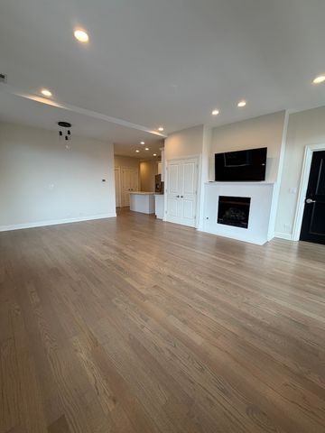 1701 W Chicago Avenue 3, Chicago, IL 60622