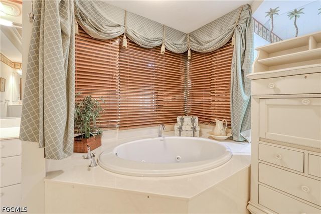 15100 Harbour Isle DR 701, Fort Myers, FL 33908