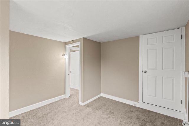 29 W GEORGE ST, York New Salem, PA 17371