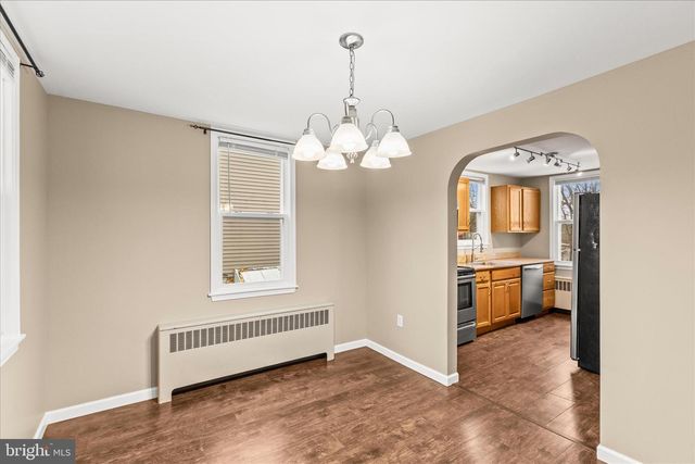 29 W GEORGE ST, York New Salem, PA 17371